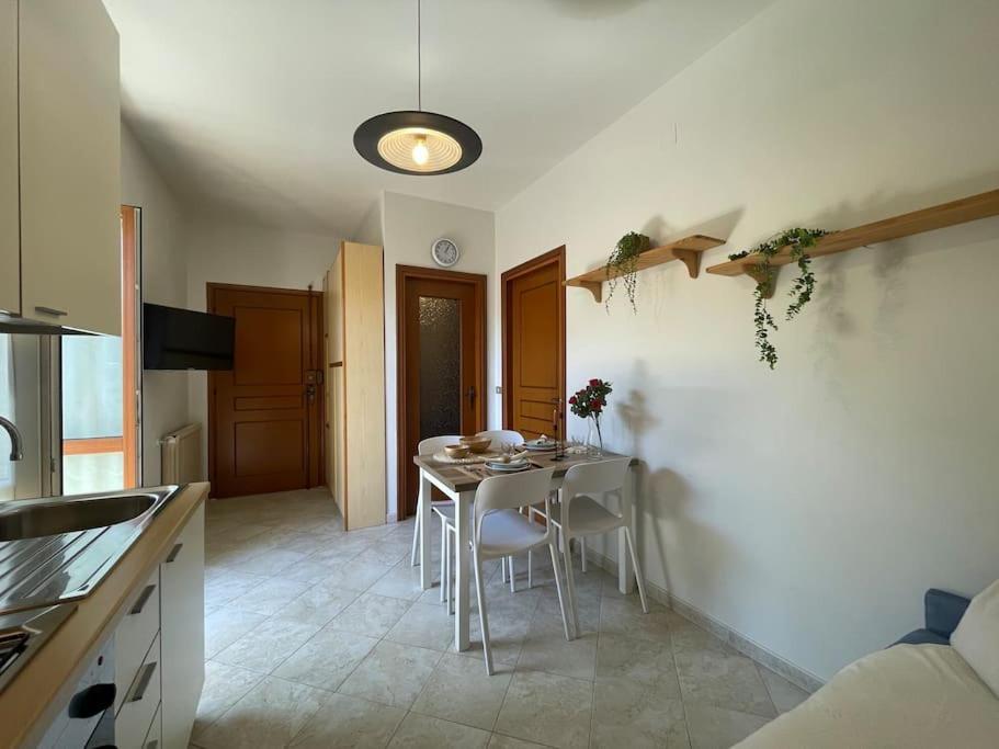 피에트라리구레 Free Parking Casa Con Giardino - Centro Mare A 5 Minuti 아파트 외부 사진