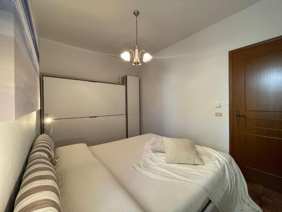 피에트라리구레 Free Parking Casa Con Giardino - Centro Mare A 5 Minuti 아파트 외부 사진